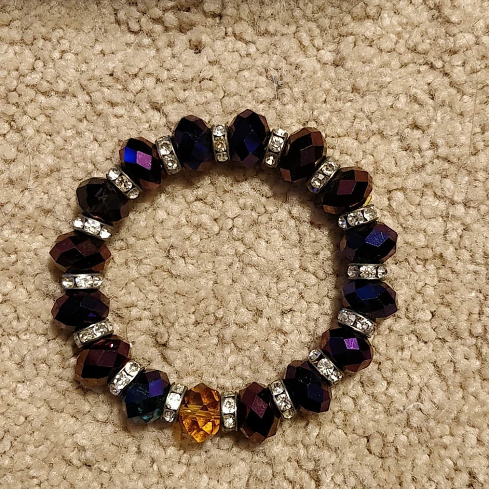 Multicolored stretch bracelet